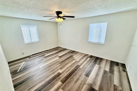 Copropriété à louer à Gainesville, Floride: 2 chambres, 93.18 m2 № 2416792 - photo 11
