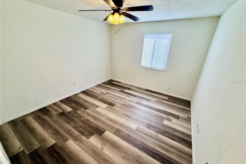 Copropriété à louer à Gainesville, Floride: 2 chambres, 93.18 m2 № 2416792 - photo 10