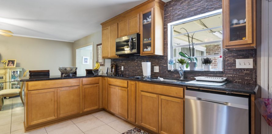Casa en Jacksonville, Florida 4 dormitorios, 241.92 m2 № 822206