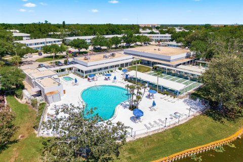 Condominio en venta en Seminole, Florida, 1 dormitorio, 59.27 m2 № 2205750 - foto 15