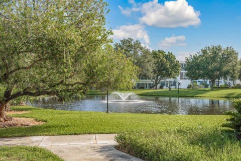 Condominio en venta en Seminole, Florida, 1 dormitorio, 59.27 m2 № 2205750 - foto 9
