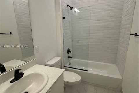 House in Miami, Florida № 1953246 - photo 5