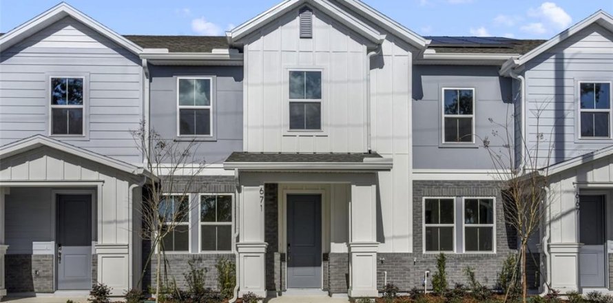 Townhouse in Oviedo, Florida 3 bedrooms, 170.57 sq.m. № 2103316