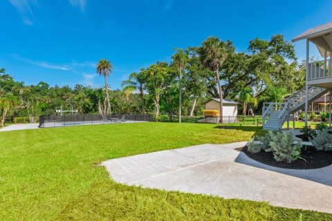 Terreno en venta en Sarasota, Florida № 1880575 - foto 1