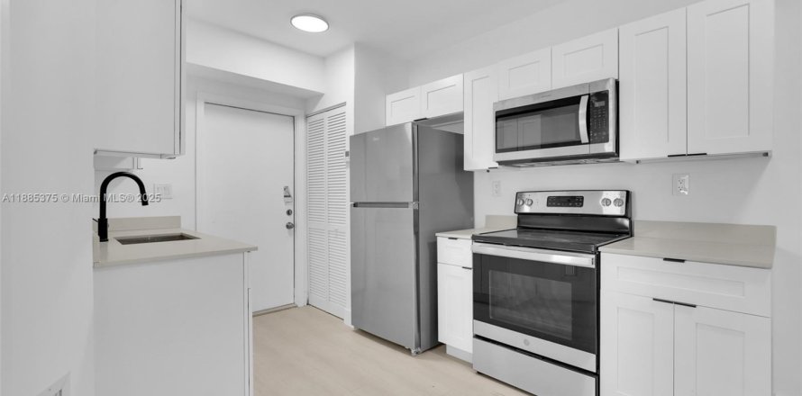 Appartement à Miami, Floride 2 chambres, 255.67 m2 № 1931517