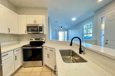 Touwnhouse à louer à Orlando, Floride: 3 chambres, 145.86 m2 № 2156398 - photo 5