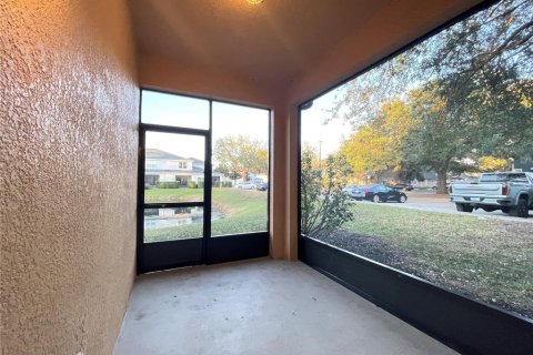 Touwnhouse à louer à Orlando, Floride: 3 chambres, 145.86 m2 № 2156398 - photo 3