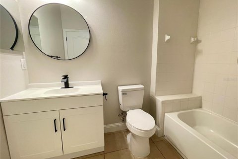 Touwnhouse à louer à Orlando, Floride: 3 chambres, 145.86 m2 № 2156398 - photo 15