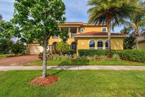 Villa ou maison à vendre à Kissimmee, Floride: 5 chambres, 332.87 m2 № 1745094 - photo 3