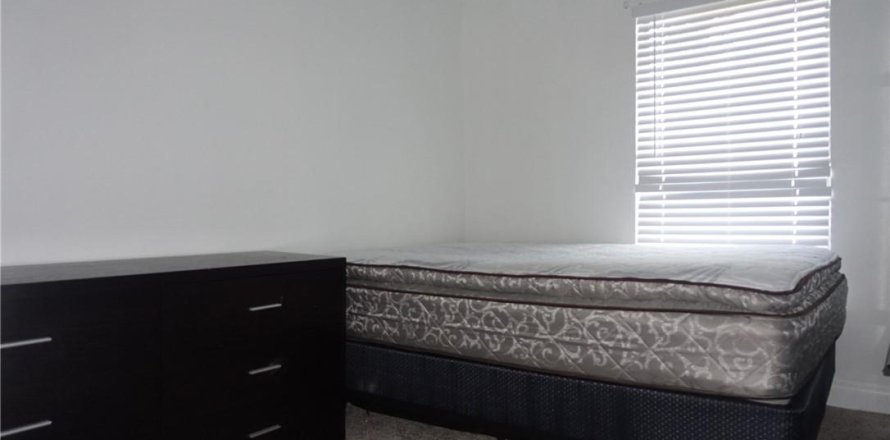 Adosado en Tamarac, Florida 3 dormitorios, 143.07 m2 № 1177278