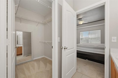 Condo in Winter Garden, Florida, 2 bedrooms  № 2418909 - photo 17