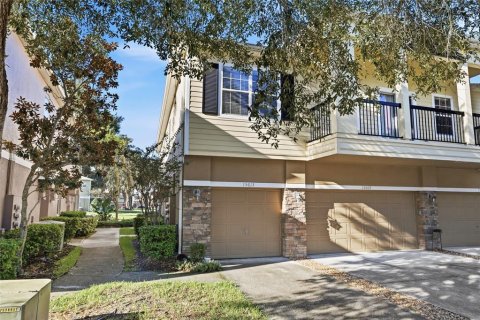 Condo in Winter Garden, Florida, 2 bedrooms  № 2418909 - photo 2