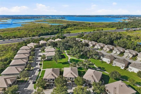 Condo in Winter Garden, Florida, 2 bedrooms  № 2418909 - photo 29