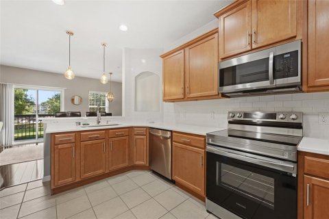 Condo in Winter Garden, Florida, 2 bedrooms  № 2418909 - photo 12