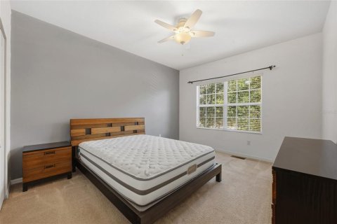 Condo in Winter Garden, Florida, 2 bedrooms  № 2418909 - photo 18