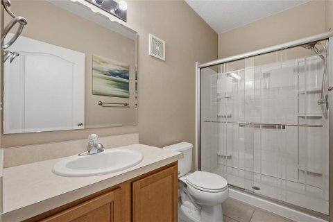 Condo in Winter Garden, Florida, 2 bedrooms  № 2418909 - photo 19