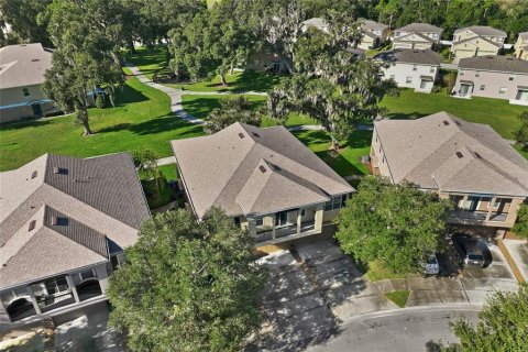 Condo in Winter Garden, Florida, 2 bedrooms  № 2418909 - photo 25