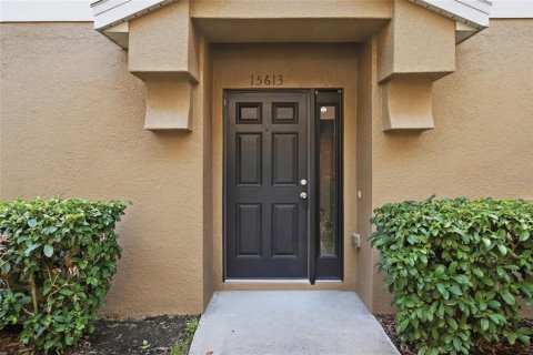 Condo in Winter Garden, Florida, 2 bedrooms  № 2418909 - photo 5