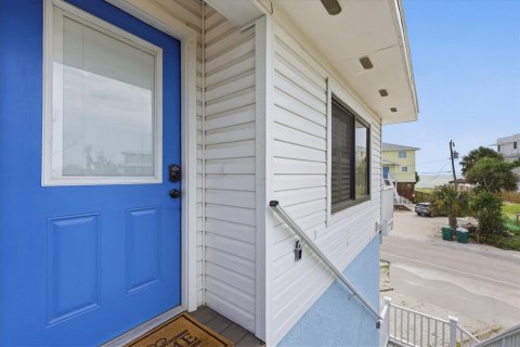 Immobilier commercial à vendre à Englewood, Floride: 4 chambres, 246.38 m2 № 2267187 - photo 27