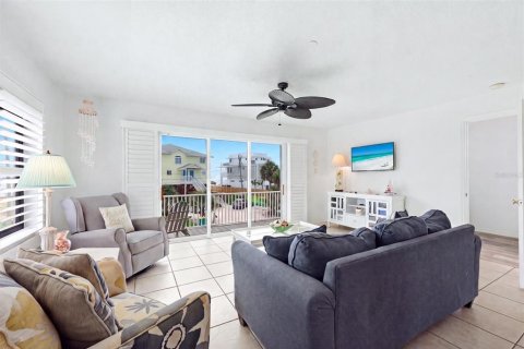 Immobilier commercial à vendre à Englewood, Floride: 4 chambres, 246.38 m2 № 2267187 - photo 5