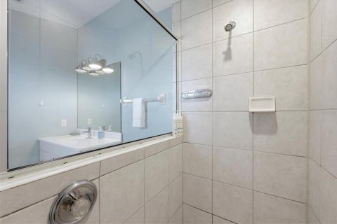 Immobilier commercial à vendre à Englewood, Floride: 4 chambres, 246.38 m2 № 2267187 - photo 19