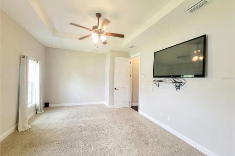 House in Ocala, Florida 4 bedrooms, 196.95 sq.m. № 1613823 - photo 4