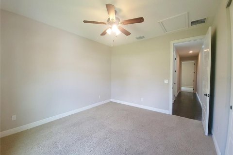 House in Ocala, Florida 4 bedrooms, 196.95 sq.m. № 1613823 - photo 11