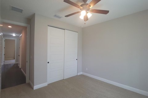 House in Ocala, Florida 4 bedrooms, 196.95 sq.m. № 1613823 - photo 17