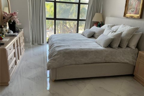 Снять в аренду кондоминиум в Халландейл-Бич, Флорида 2 спальни, 104.98м2, № 2006044 - фото 16