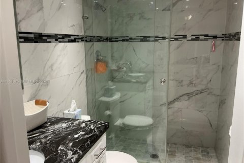 Снять в аренду кондоминиум в Халландейл-Бич, Флорида 2 спальни, 104.98м2, № 2006044 - фото 13