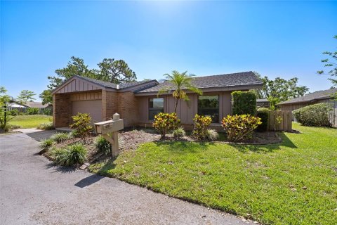 House in Bradenton, Florida 3 bedrooms, 177.35 sq.m. № 1755103 - photo 1