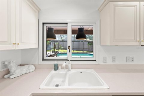 House in Bradenton, Florida 3 bedrooms, 177.35 sq.m. № 1755103 - photo 13