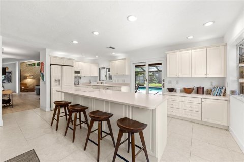 House in Bradenton, Florida 3 bedrooms, 177.35 sq.m. № 1755103 - photo 11
