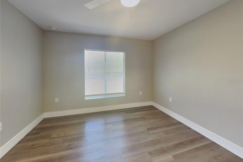 Villa ou maison à louer à Port Charlotte, Floride: 3 chambres, 143.44 m2 № 2117661 - photo 5