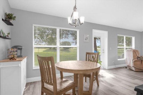 House in Eustis, Florida 4 bedrooms, 199.09 sq.m. № 1662394 - photo 12