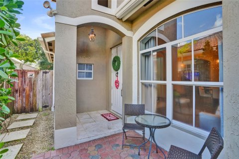 Купить виллу или дом в Пальметто-Бей, Флорида 3 спальни, 136.29м2, № 2005427 - фото 2