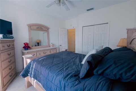House in Orlando, Florida 4 bedrooms, 329.43 sq.m. № 2225112 - photo 27
