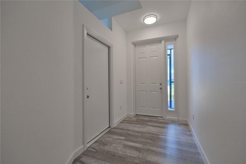 House in Englewood, Florida 3 bedrooms, 124.86 sq.m. № 1914610 - photo 23