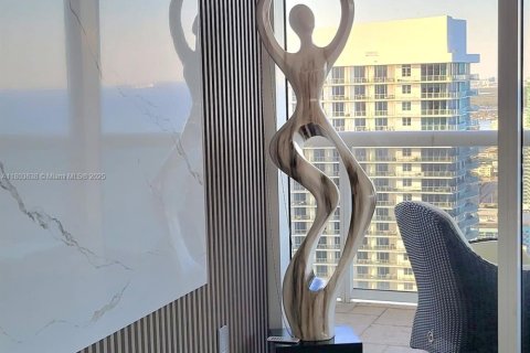 Condominio en alquiler en Hallandale Beach, Florida, 3 dormitorios, 191.84 m2 № 1986462 - foto 17