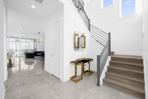 Villa ou maison à vendre à Davenport, Floride: 6 chambres, 351.54 m2 № 1568655 - photo 3