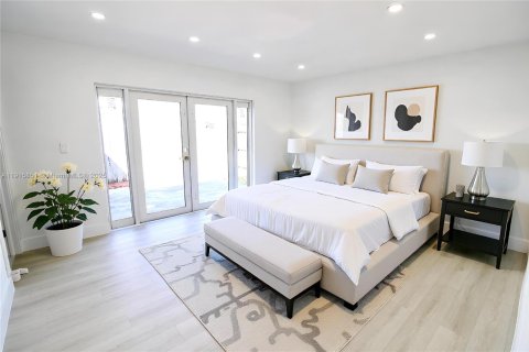 Casa en venta en Cutler Bay, Florida, 3 dormitorios, 127.18 m2 № 1970593 - foto 13
