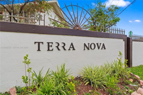 Condo à Miami, Floride, 2 chambres  № 2090610