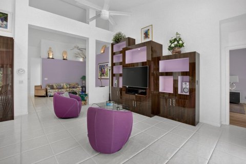 Casa en venta en Boynton Beach, Florida, 3 dormitorios, 186.64 m2 № 2177855 - foto 13
