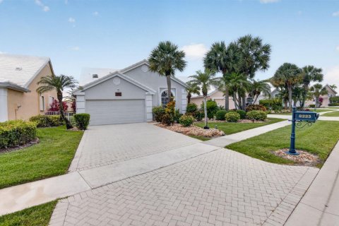 Casa en venta en Boynton Beach, Florida, 3 dormitorios, 186.64 m2 № 2177855 - foto 3