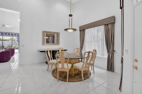 Casa en venta en Boynton Beach, Florida, 3 dormitorios, 186.64 m2 № 2177855 - foto 7