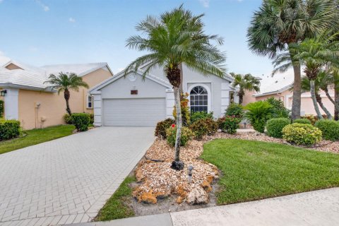 Casa en venta en Boynton Beach, Florida, 3 dormitorios, 186.64 m2 № 2177855 - foto 2