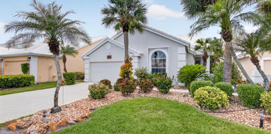 Casa en Boynton Beach, Florida 3 dormitorios, 186.64 m2 № 2177855