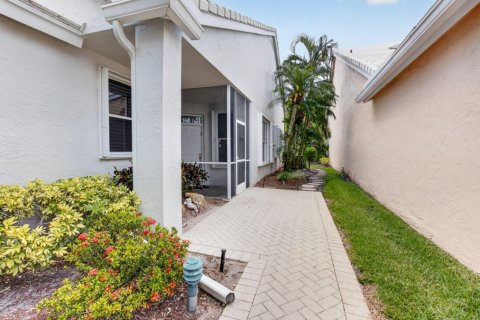 Casa en venta en Boynton Beach, Florida, 3 dormitorios, 186.64 m2 № 2177855 - foto 4