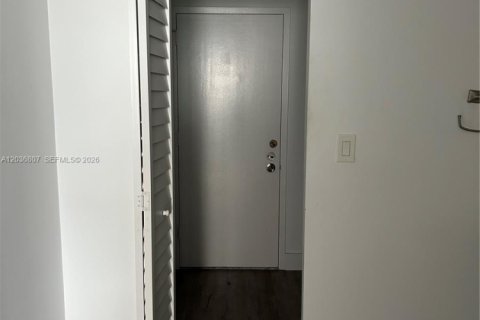 Condo in Lauderhill, Florida, 2 bedrooms № 2153884 - photo 24