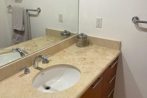 Condo in Miami, Florida № 2152429 - photo 10